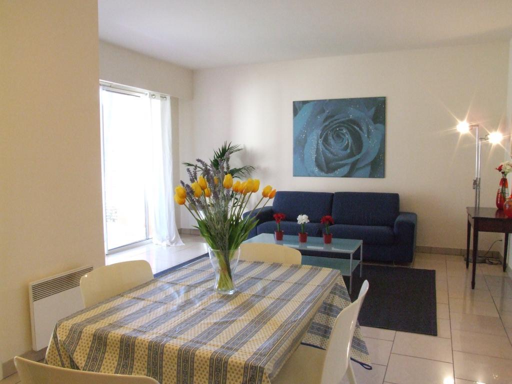 Appartement Au Chateau Vallaya Menton Exterior foto